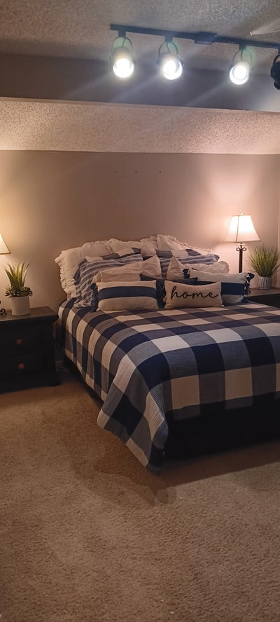Large room in Brea Main Photo