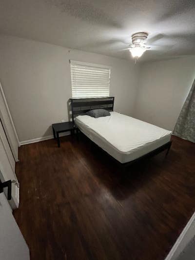 Private Master Bedroom for Rent in Co_Living Home Main Photo