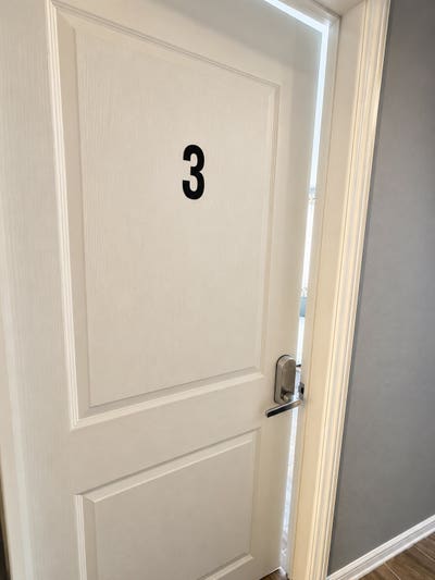 Furnished Room in Prime Love Field Location_Near  Main Photo