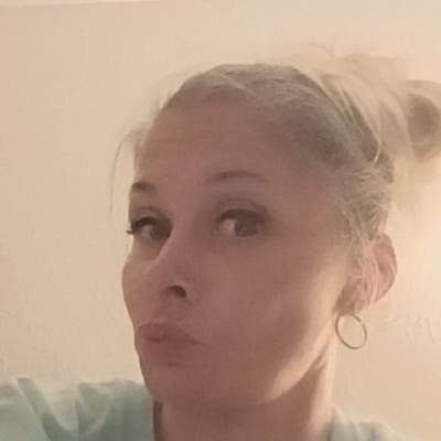 Trying to create a better life for myself Main Photo