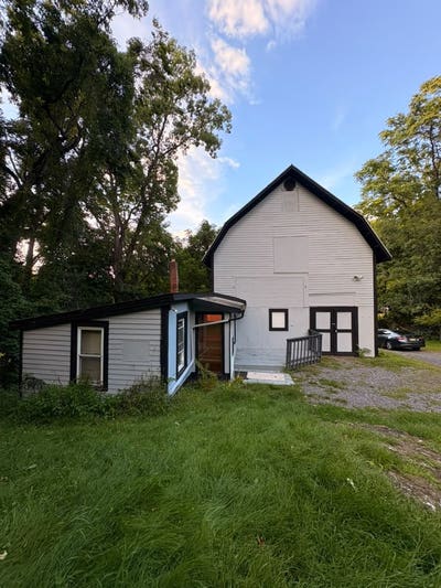 Charming 1 Bed Bath Home in Newburgh | $mo | Avail Main Photo