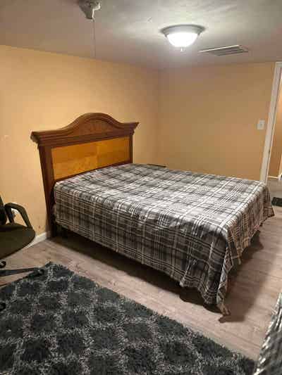 Private Bedroom Available in Methuen Main Photo