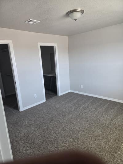Veteran owned home looking to rent out to another  Main Photo