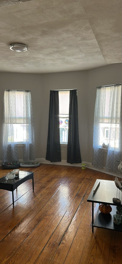 Your Own Bathroom & Bedroom -Shared Apartment :) Main Photo