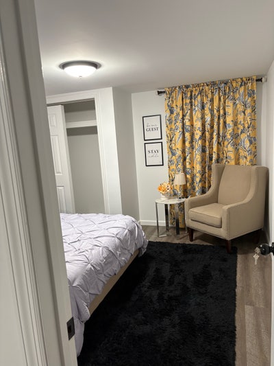 Room for rent Main Photo