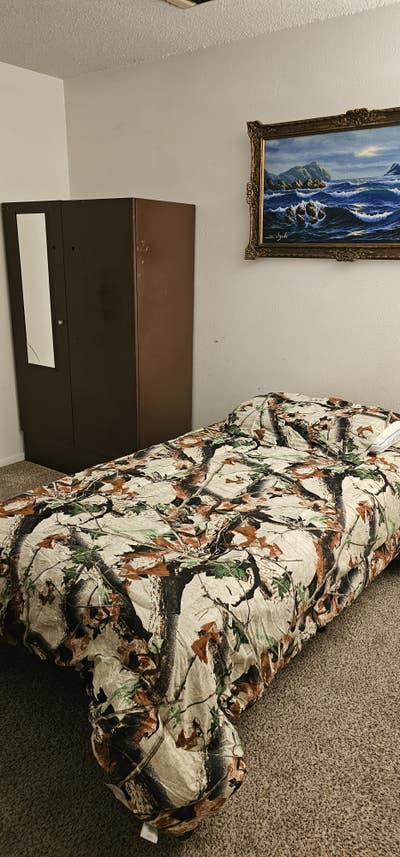 Furnished room available now  Main Photo