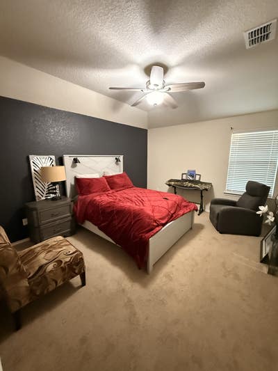 Private room and bathroom for rent Main Photo