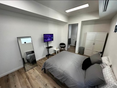Luxury Rooms with Private Bathrooms  Main Photo