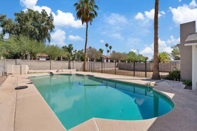*NEW* North Glendale home w Pool | Spacious Home a Main Photo