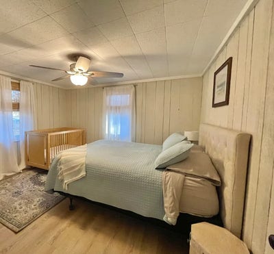 Fresh & Bright Room in a Quiet Home Main Photo