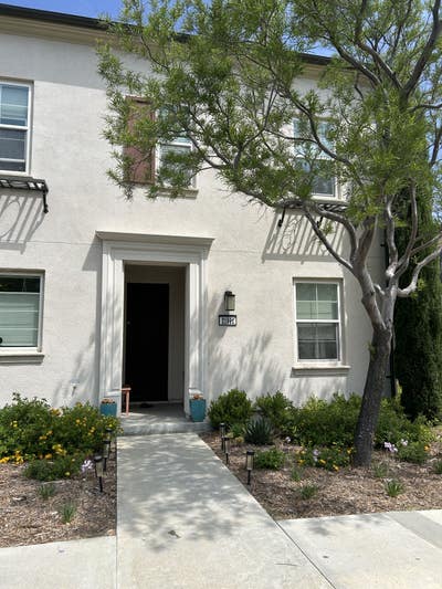 Private Room in Gated Community  Main Photo