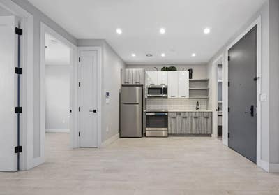 2 bed/1 bath in Flatbush, w/d in unit, no fee! Main Photo