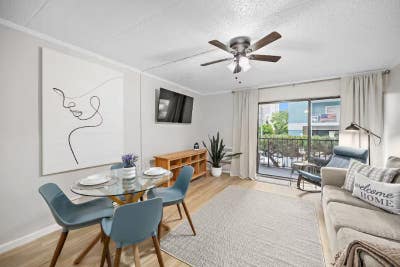 1 Bed 1.5 Baths Apartment. Main Photo