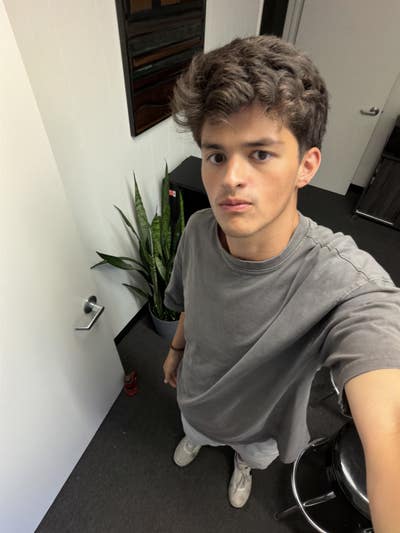 Room wanted in Santa Ana, Orange, Irvine Main Photo