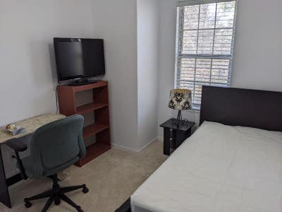 Not Whole House! Fully Furnished Room in Prime Fa Main Photo