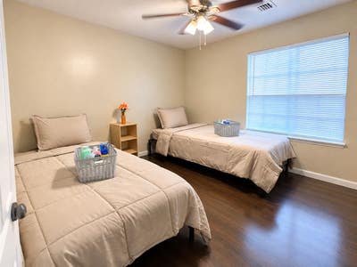 Fully Furnished Warm and Cozy Home/Room Main Photo