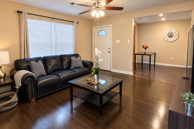 Fully Furnished Warm and Cozy Home/Room Main Photo