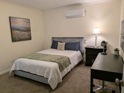 Furnished Master Bedroom in Richardson  Main Photo