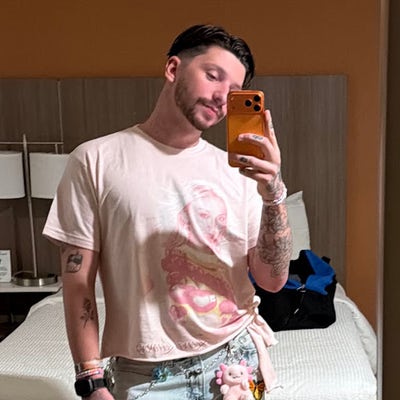 Room wanted in Los Angeles Main Photo