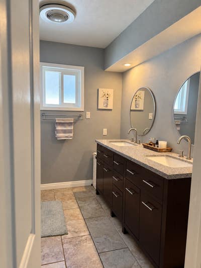 Fully Furnished Master Suite for Rent – Ontario, C Main Photo