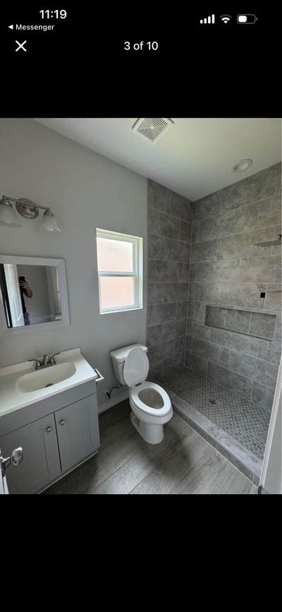 Hii I’m looking for a roommate!! Main Photo