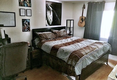Roommate wanted to share a 2bd/2bath apt  Main Photo