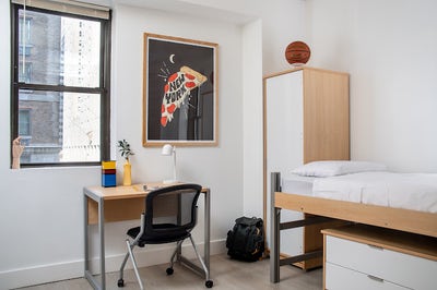 Assume Lease on Found Study Apt for Student/Intern Main Photo