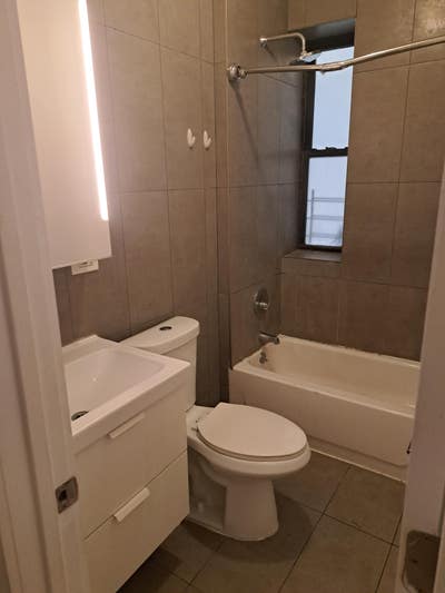 #1191 Big one bedroom in Hamilton Heights, no fee! Main Photo