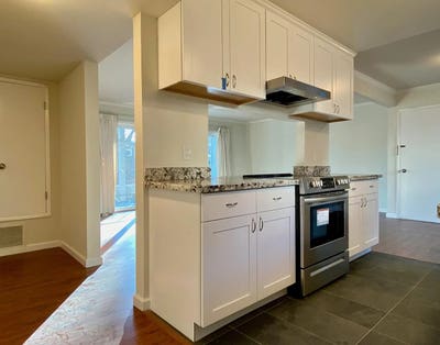 Charming 1 Bed Bath Condo in Palo Alto_$mo Main Photo
