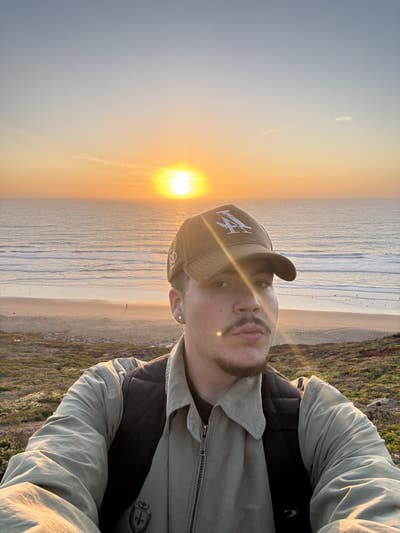 Room wanted in San Francisco Bay Area Main Photo