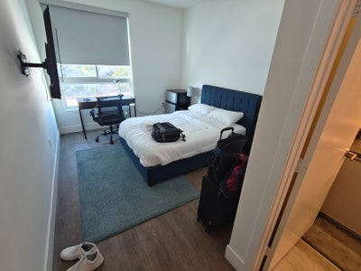 Private Furnished Hollywood 1b/1ba for 2 months Main Photo