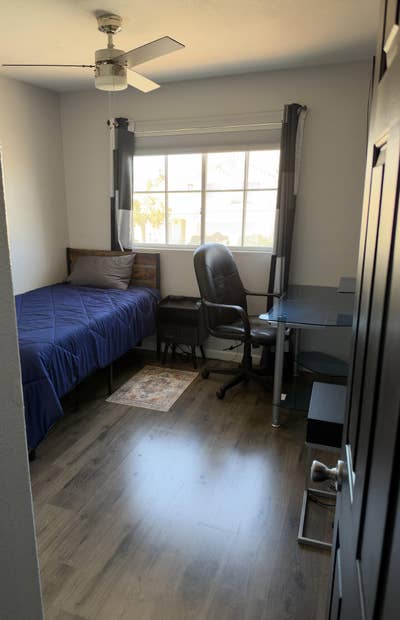 Furnished Private Room Private Bathroom  Main Photo