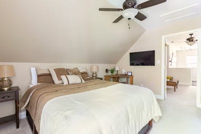 The home is situated in a quiet residential settin Main Photo