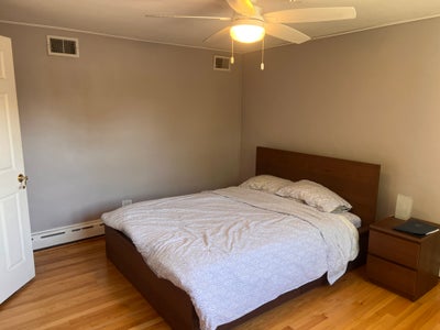 Furnished Bedroom for Rent in Lincolnwood Main Photo
