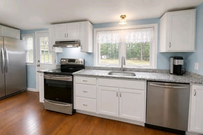 Beautiful & Comfortable Rooms for Rent in Enfield  Main Photo