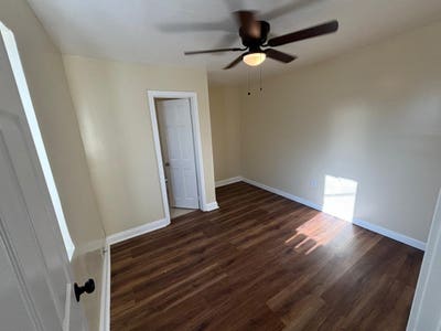 For rent private room with own bath for $950 Main Photo