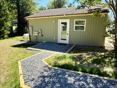 Beautiful  in East Asheville_Completely Remodeled! Main Photo