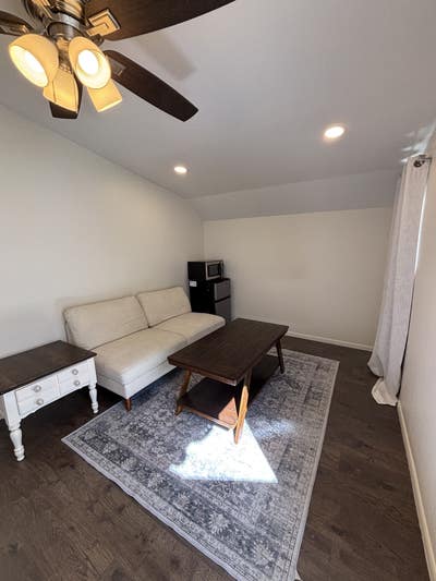 Cozy Newly Renovated Room For Rent! Main Photo