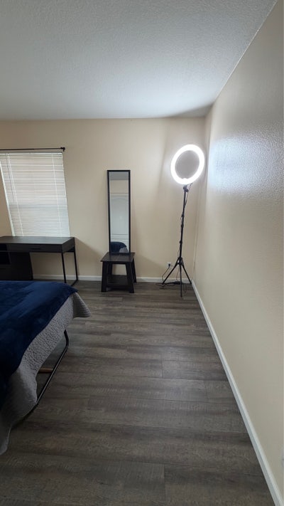 Garden Grove Room Main Photo