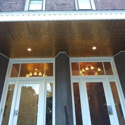 1 BR in historic district downtown Main Photo