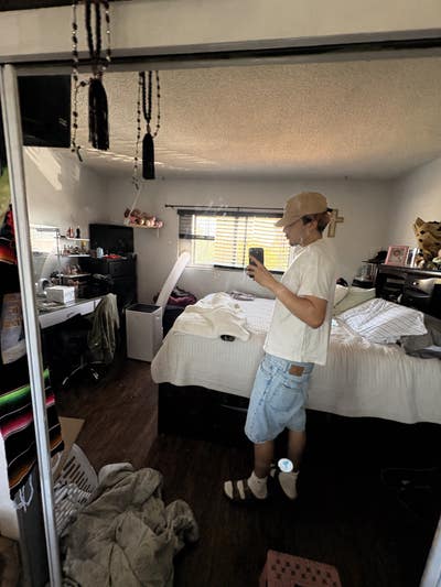 Room wanted in Los Angeles Main Photo
