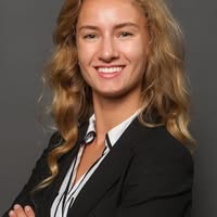 Recent med school grad looking for room in sh... Main Photo
