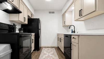 Convenient & Comfy Furnished Housing in Waxahachie Main Photo