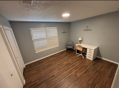 Looking to fill our 3rd room! Main Photo