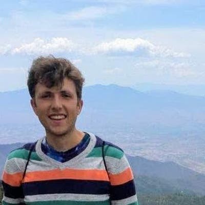 I'm a data scientist who recently started a j... Main Photo