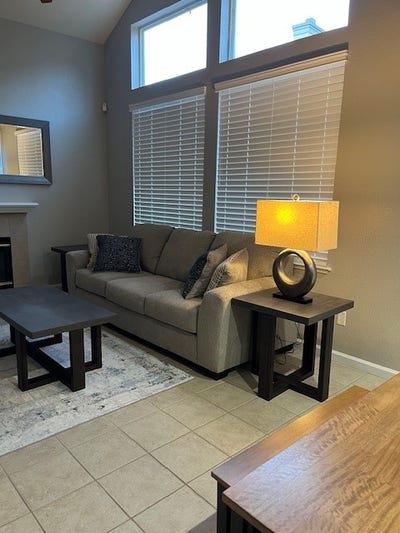 Room for Rent - Beautifully Furnished Quiet Home Main Photo