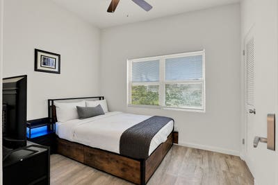 Private room for rent in Orlando_Utilities & wifi Main Photo