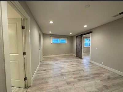 Private room for rent Main Photo