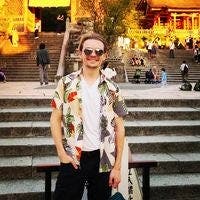 Looking for short term room! Main Photo
