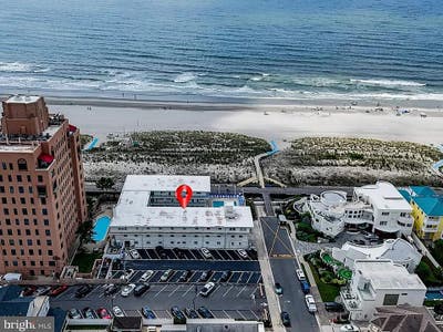 Live on the Beach $700/Month Main Photo